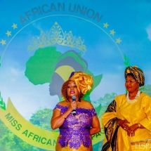 48358569_10157405969309523_9124250213207244800_n 48358569_10157405969309523_9124250213207244800_n